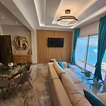 Agora Luxury 8