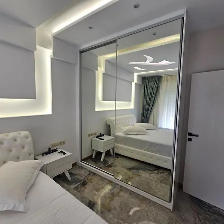 Daire Agora Luxury 8 Loutráki